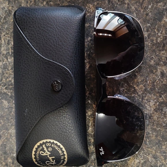 Ray-Ban Sunglasses - Picture 1 of 5